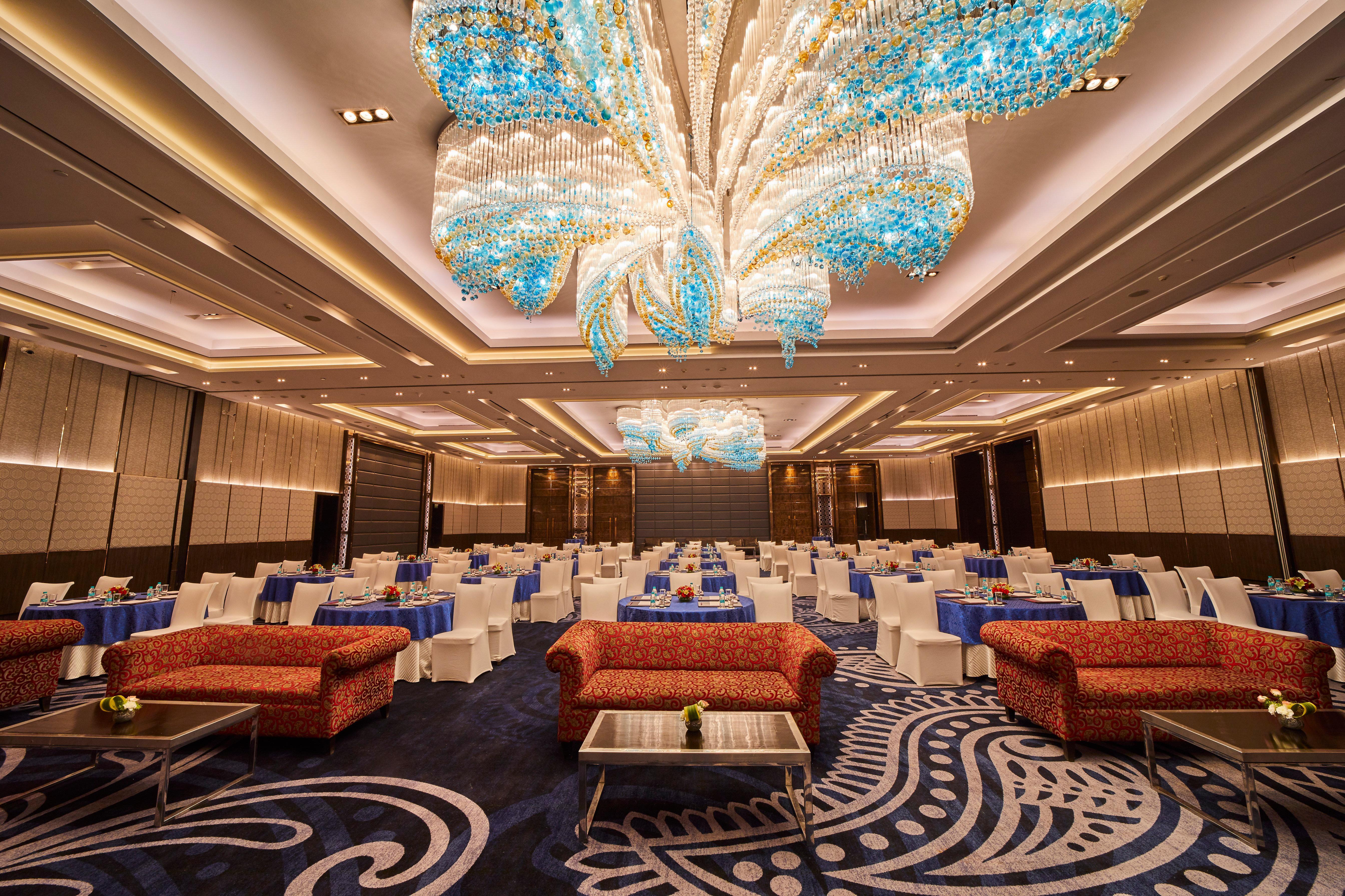 Crowne Plaza New Delhi Rohini By Ihg Hotell Eksteriør bilde