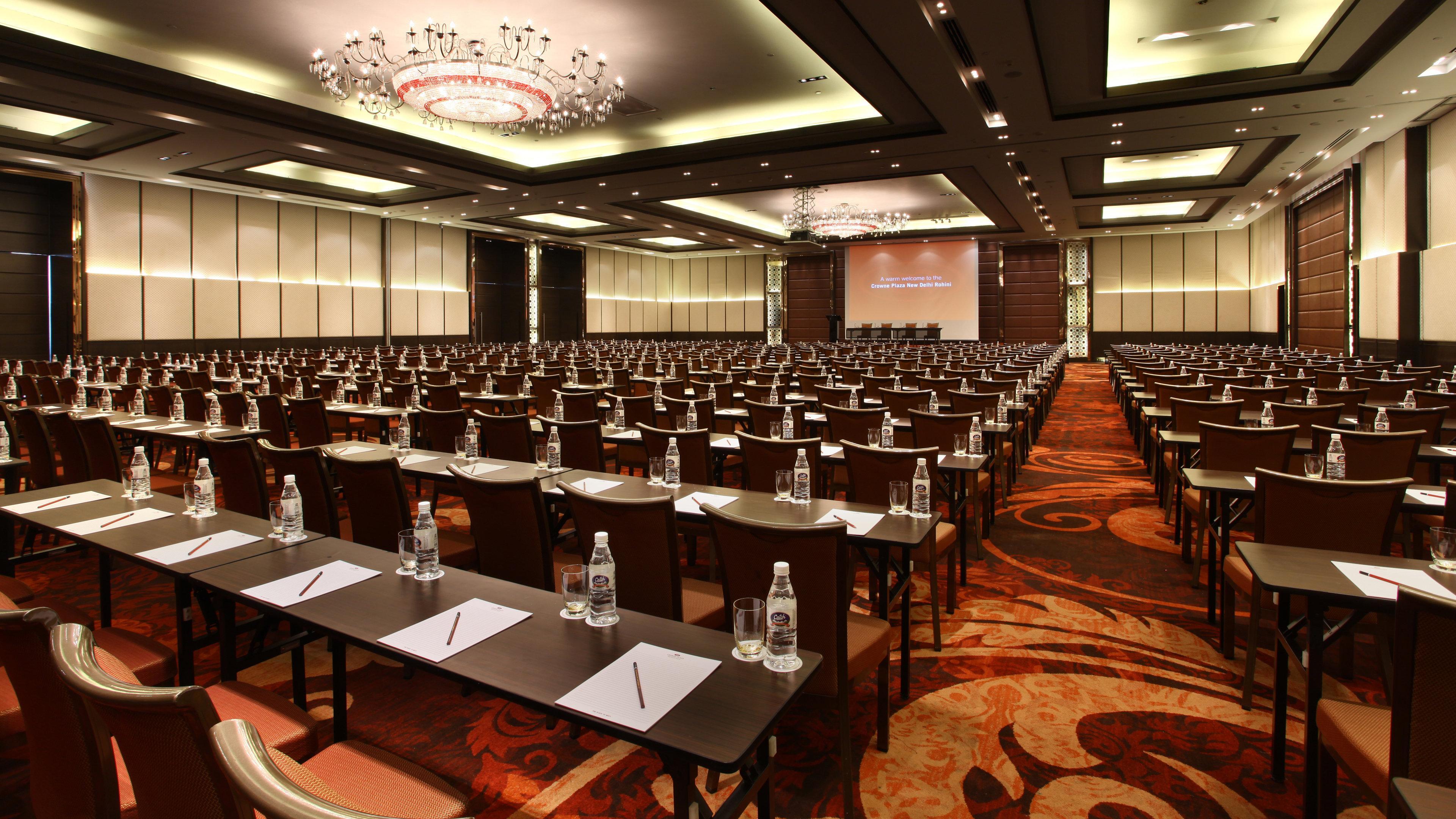 Crowne Plaza New Delhi Rohini By Ihg Hotell Eksteriør bilde