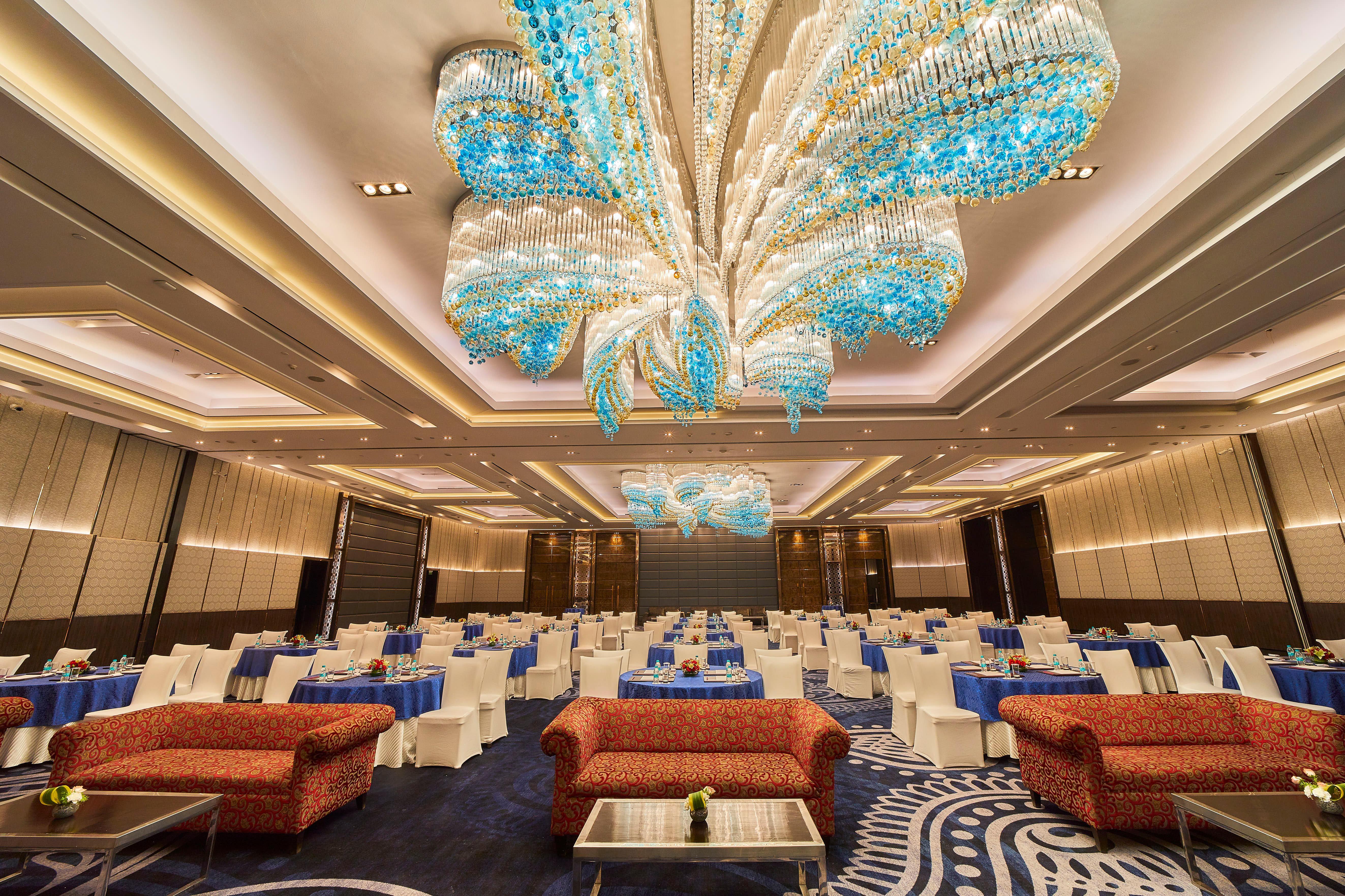 Crowne Plaza New Delhi Rohini By Ihg Hotell Eksteriør bilde