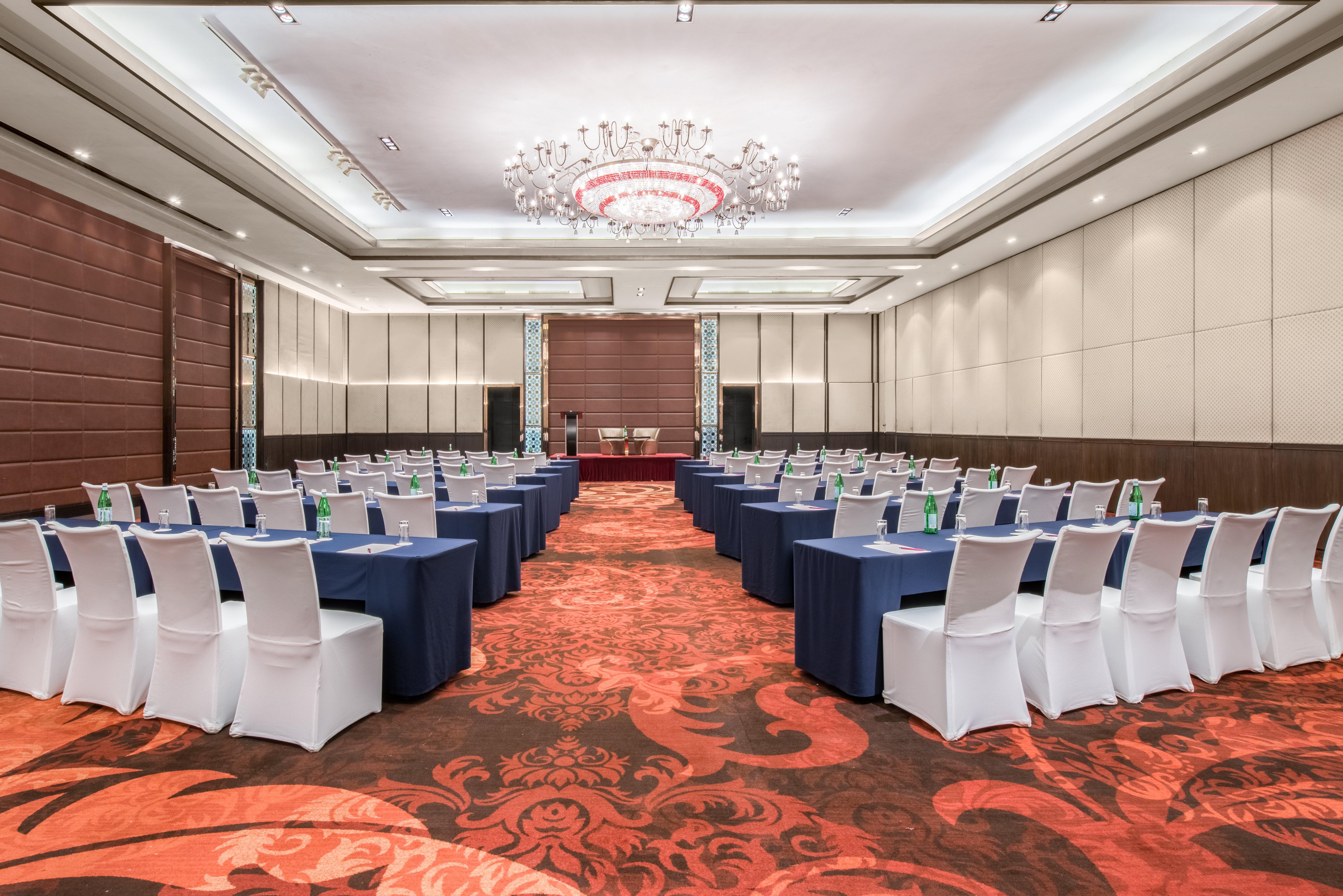Crowne Plaza New Delhi Rohini By Ihg Hotell Eksteriør bilde
