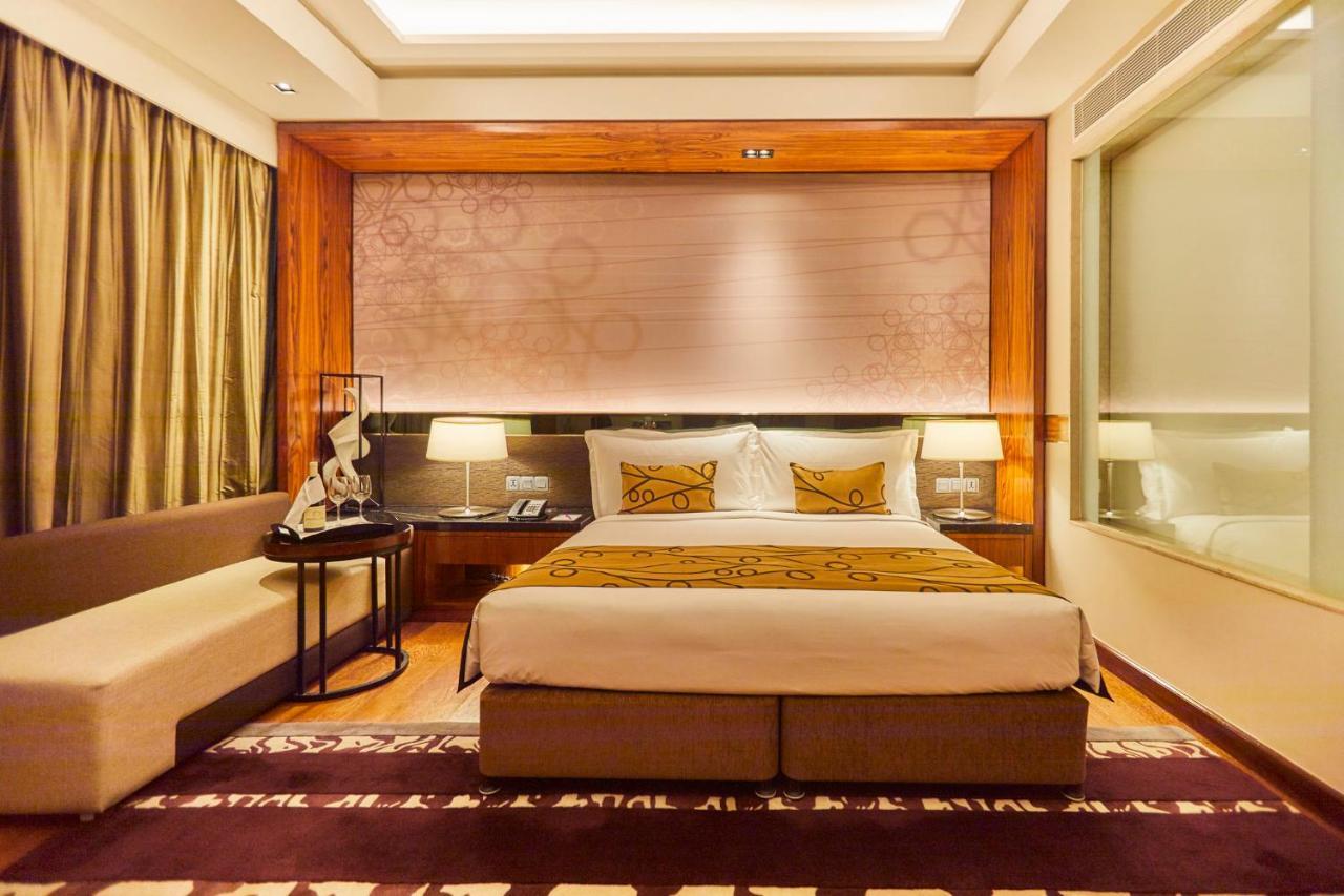 Crowne Plaza New Delhi Rohini By Ihg Hotell Eksteriør bilde